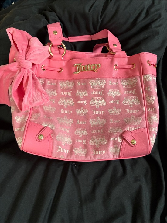 Juicy Couture Handbags - Juicy Couture Pink Logo Bow Tote